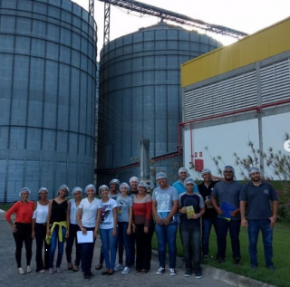 Alunos da FAMA realizam visita técnica à fábrica Maratá